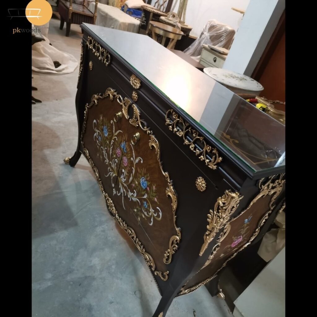 brown antique Chesterer