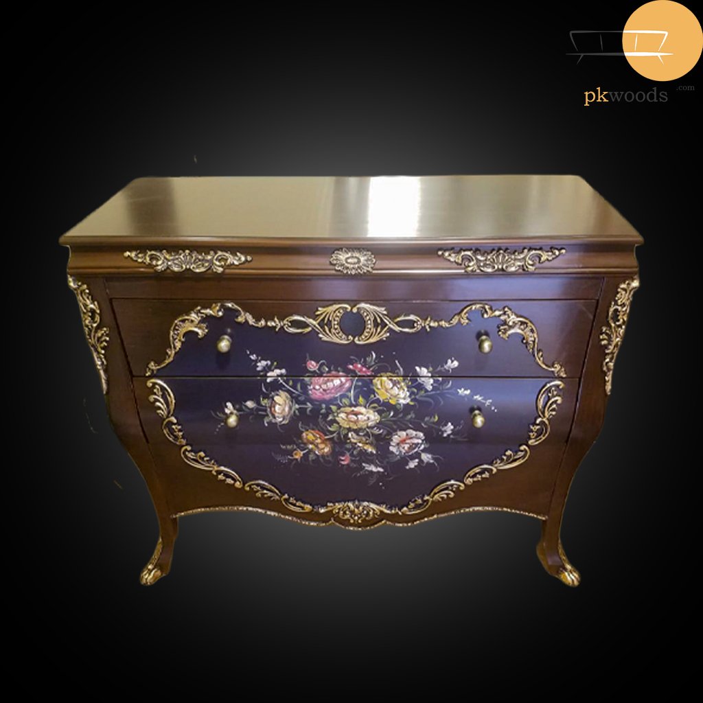 Antique Finishing chest of drawers