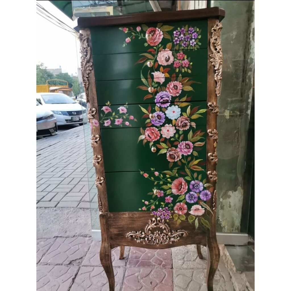 Blue and Brown Antique finishing Standing Chester