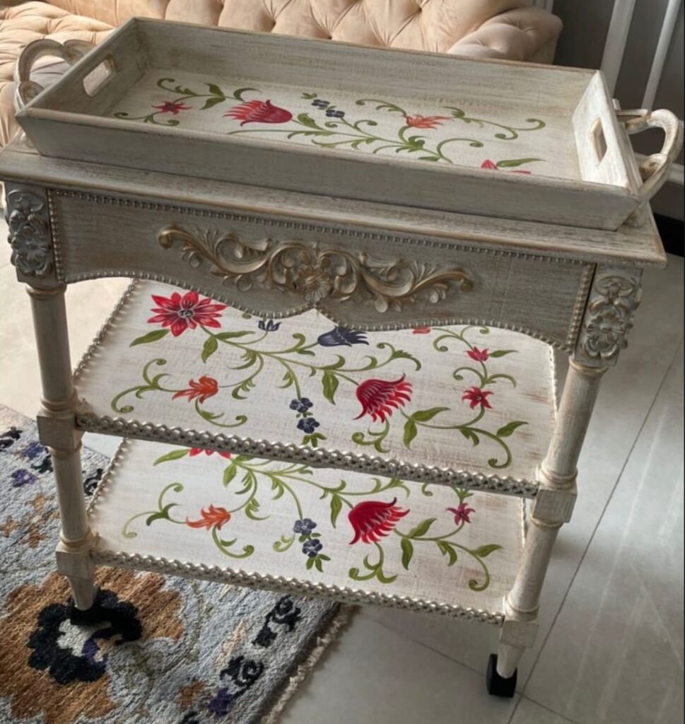 White Blossom Antique Tea Trolley