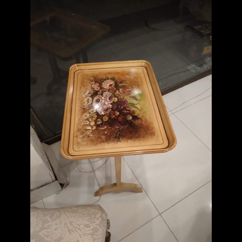 Autumn Bloom High-Gloss Tray Table
